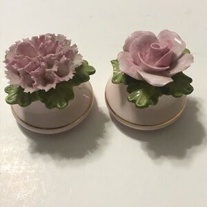 Vintage  Denton Aynsley English Bone China Pink Flower Salt & Pepper Shakers